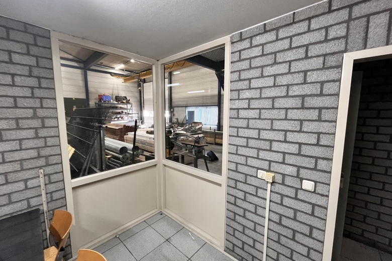 BedrijfsruimteaanHeytstraat 11<br/> inReuver