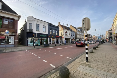 Bekijk foto 2 van Hoofdstraat 83 a