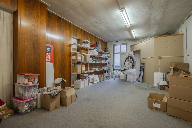 WinkelruimteaanKoningstraat 77<br/> inArnhem WinkelruimteaanKoningstraat 77<br/> inArnhem