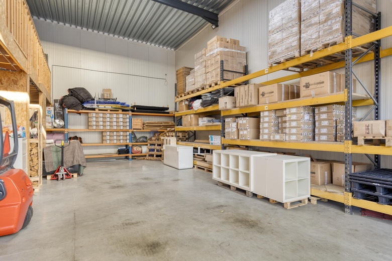 BedrijfsruimteaanSnelliusweg 49<br/> inTholen