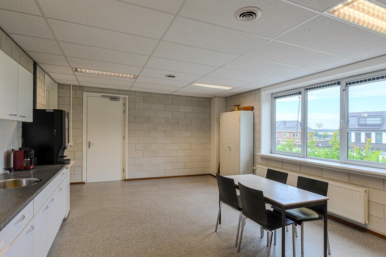 BedrijfsruimteaanVan de Reijtstraat 102<br/> inBreda BedrijfsruimteaanVan de Reijtstraat 102<br/> inBreda