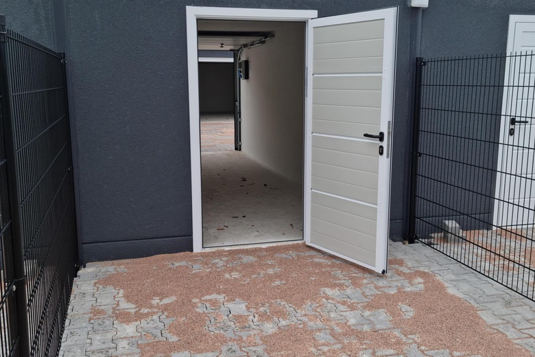 BedrijfsruimteaanBuitenvaart 0 ong<br/> inHoogeveen BedrijfsruimteaanBuitenvaart 0 ong<br/> inHoogeveen