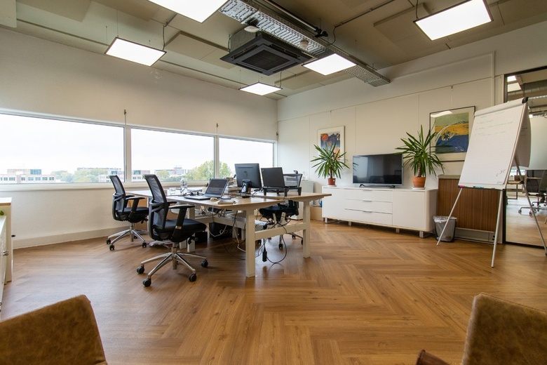 KantoorruimteaanOverschiestraat 63<br/> inAmsterdam