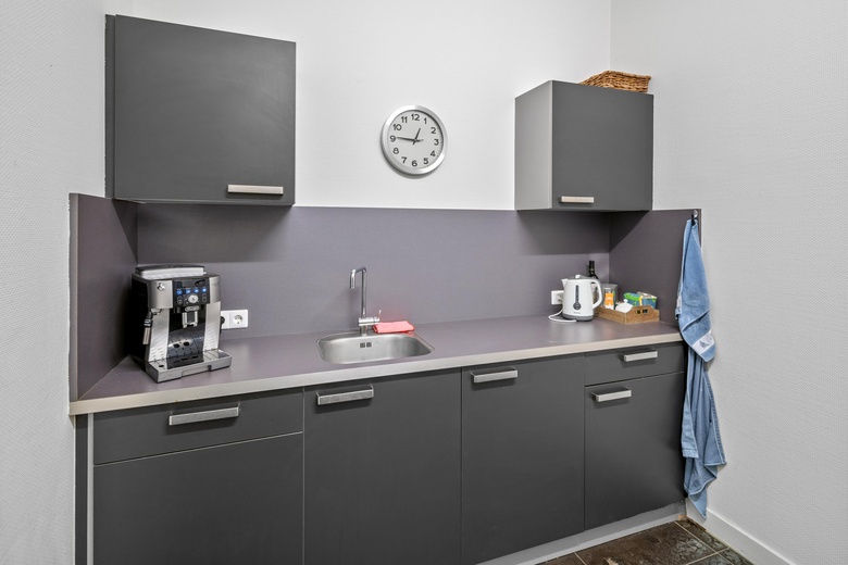 KantoorruimteaanBrugstraat 33 a<br/> inRoosendaal