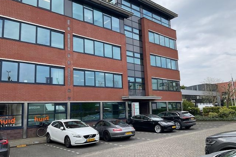 Bekijk foto 1 van Robijnstraat 22 Bekijk foto 1 van Robijnstraat 22