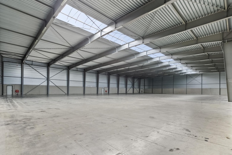 BedrijfsruimteaanHandelsstraat 9<br/> inSittard BedrijfsruimteaanHandelsstraat 9<br/> inSittard