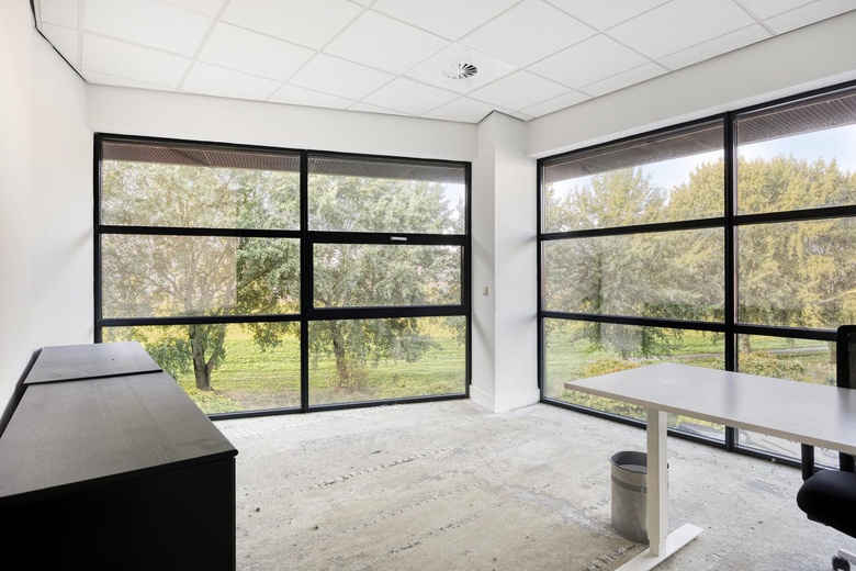 KantoorruimteaanVan Coulsterweg 11<br/> inAlblasserdam