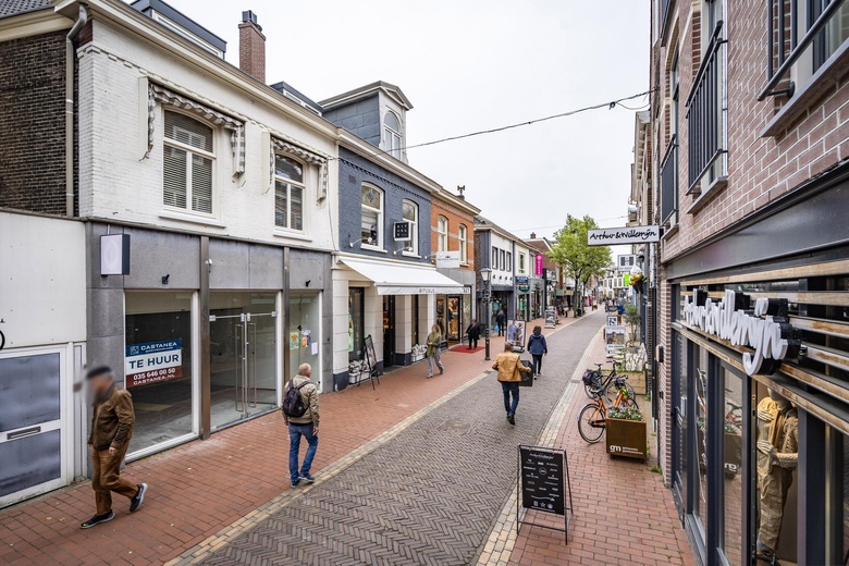 WinkelruimteaanNassaulaan 30<br/> inBussum WinkelruimteaanNassaulaan 30<br/> inBussum