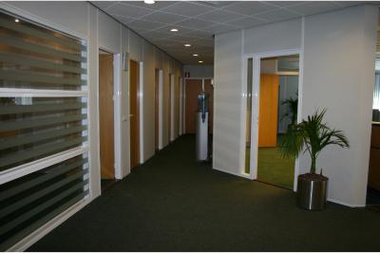 KantoorruimteaanWethouder Sangersstraat 25<br/> inBeek KantoorruimteaanWethouder Sangersstraat 25<br/> inBeek