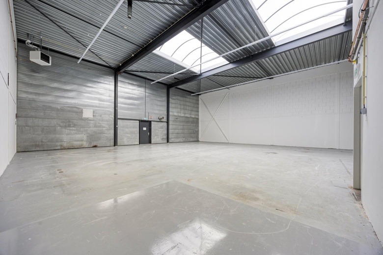 Bedrijfsruimte Rotterdam - Anthonetta Kuijlstraat 42 - Foto 6