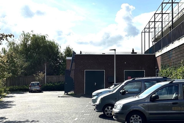 BedrijfsruimteaanDorpsstraat 89<br/> inBleiswijk