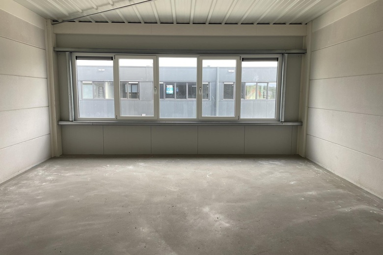 BedrijfsruimteaanHonderdland 992<br/> inMaasdijk