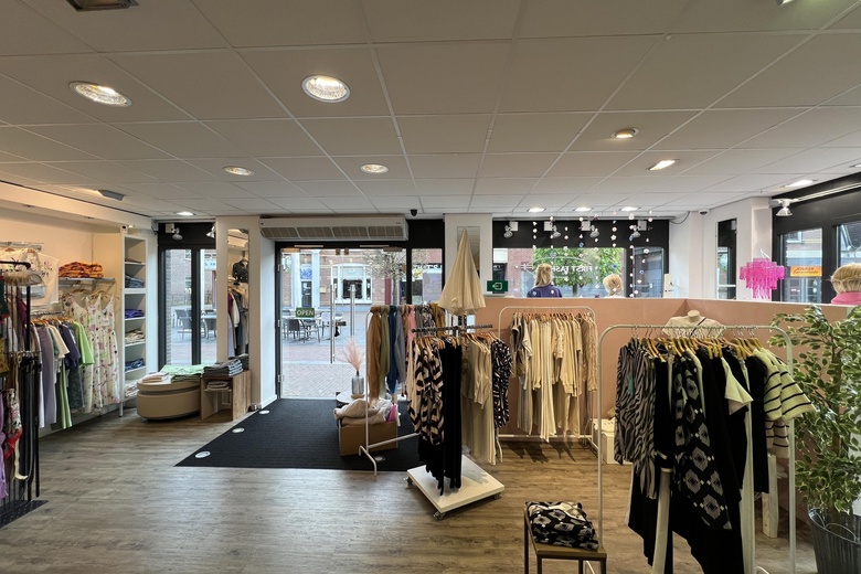 WinkelruimteaanStationsstraat 68 a<br/> inErmelo