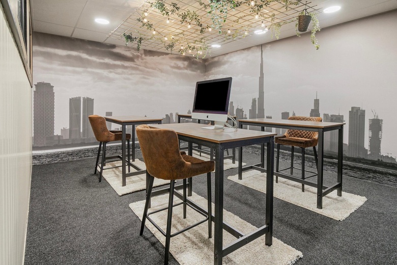 BedrijfsruimteaanLoek Nelissenstraat 21<br/> inOostrum BedrijfsruimteaanLoek Nelissenstraat 21<br/> inOostrum