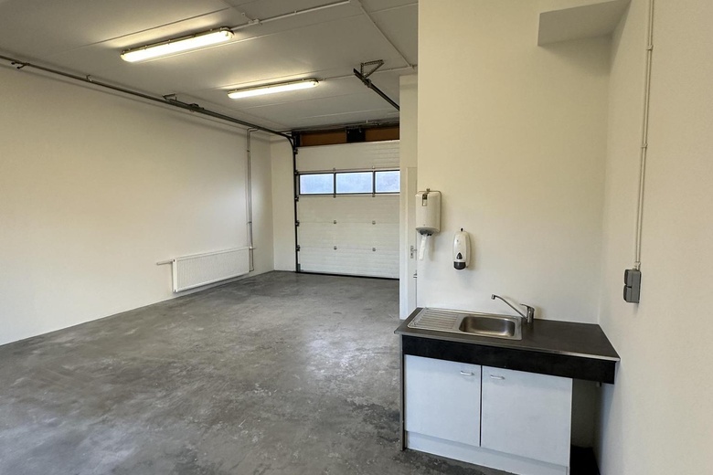 BedrijfsruimteaanVennestraat 11 Q<br/> inLisse BedrijfsruimteaanVennestraat 11 Q<br/> inLisse