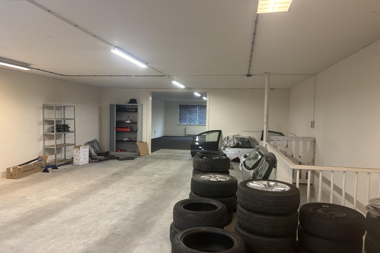 BedrijfsruimteaanHoutzagerijstraat 1<br/> inMill BedrijfsruimteaanHoutzagerijstraat 1<br/> inMill