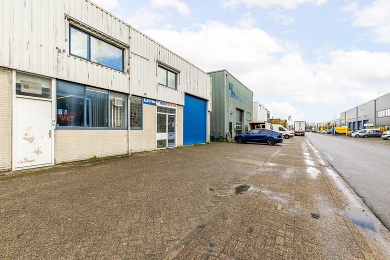 BedrijfsruimteaanHeulweg 1<br/> inPijnacker BedrijfsruimteaanHeulweg 1<br/> inPijnacker