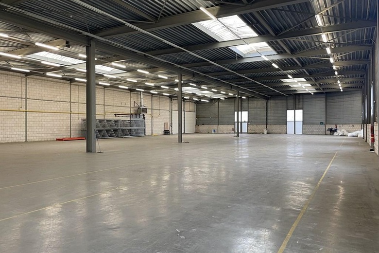 BedrijfsruimteaanVlotbrugweg 10<br/> inAlmere BedrijfsruimteaanVlotbrugweg 10<br/> inAlmere