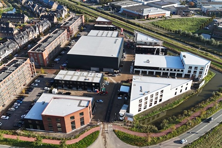 BedrijfsruimteaanSteur 27<br/> inWaddinxveen