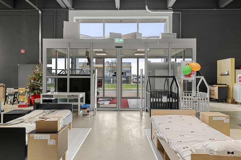 BedrijfsruimteaanIndustrieweg Oost 7<br/> inElst BedrijfsruimteaanIndustrieweg Oost 7<br/> inElst