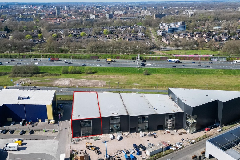 Bekijk foto 1 van De Windturbine 11