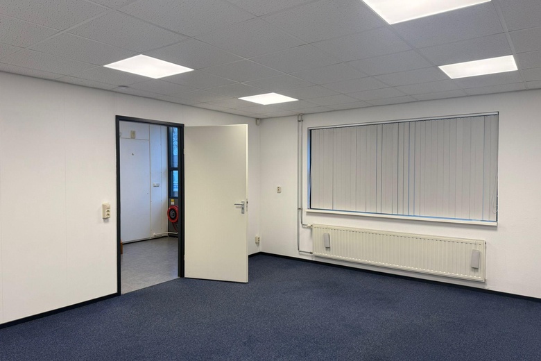 BedrijfsruimteaanJade 208<br/> inDordrecht