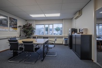 Bekijk foto 5 van Hertzstraat 2