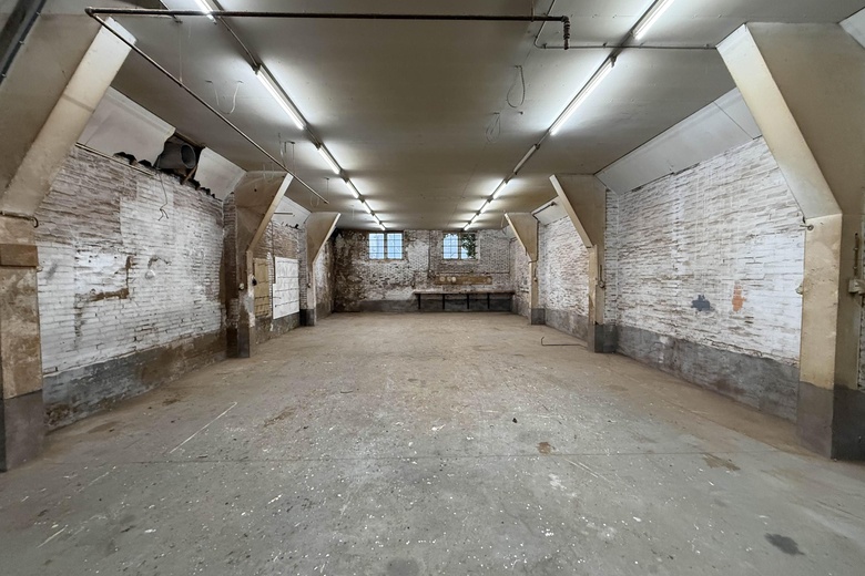 BedrijfsruimteaanJan de Rooijstraat 22<br/> inKaatsheuvel