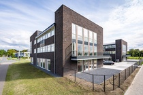 Bekijk foto 5 van Plantageweg 1 - 3