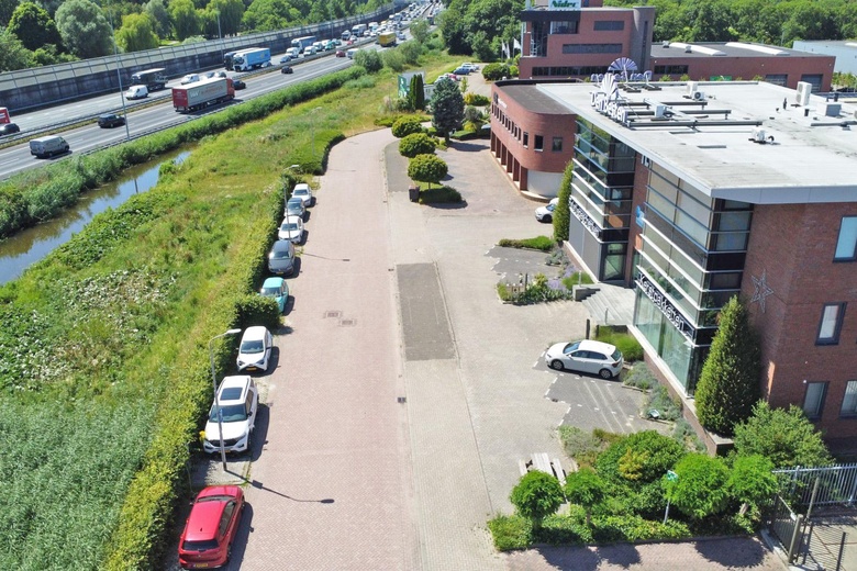 KantoorruimteaanKubus 70<br/> inSliedrecht