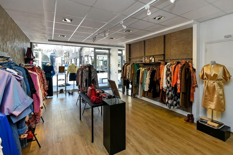 WinkelruimteaanBakkerstraat 53<br/> inArnhem WinkelruimteaanBakkerstraat 53<br/> inArnhem