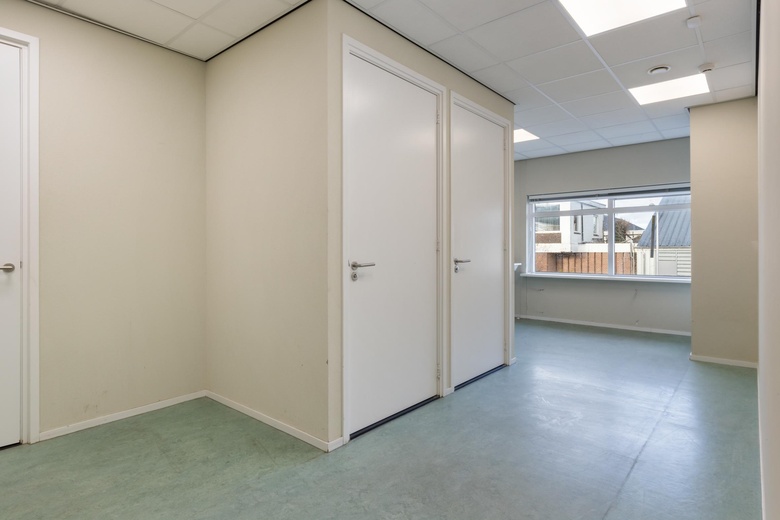 BedrijfsruimteaanZuidplasstraat 6<br/> inMoerkapelle