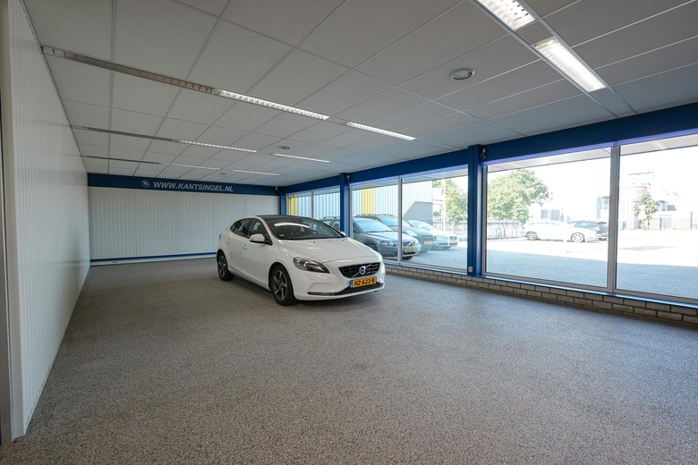 BedrijfsruimteaanKantsingel 8<br/> inOss