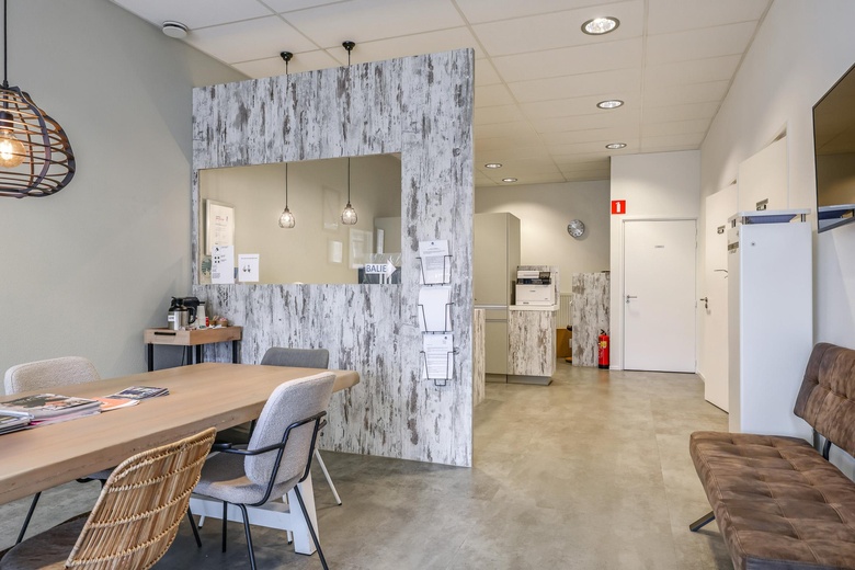 WinkelruimteaanKlinkerstraat 8<br/> inGrave