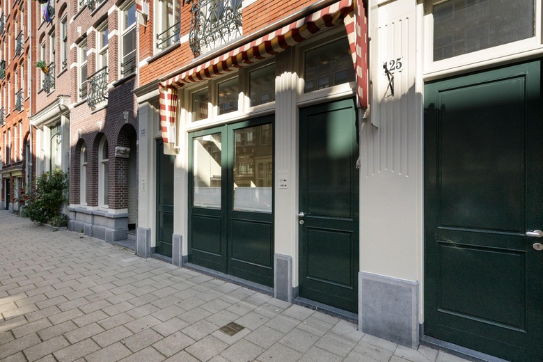 BedrijfsruimteaanDerde Oosterparkstraat 125 A<br/> inAmsterdam
