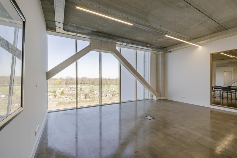 KantoorruimteaanDuivendrechtsekade 80<br/> inAmsterdam