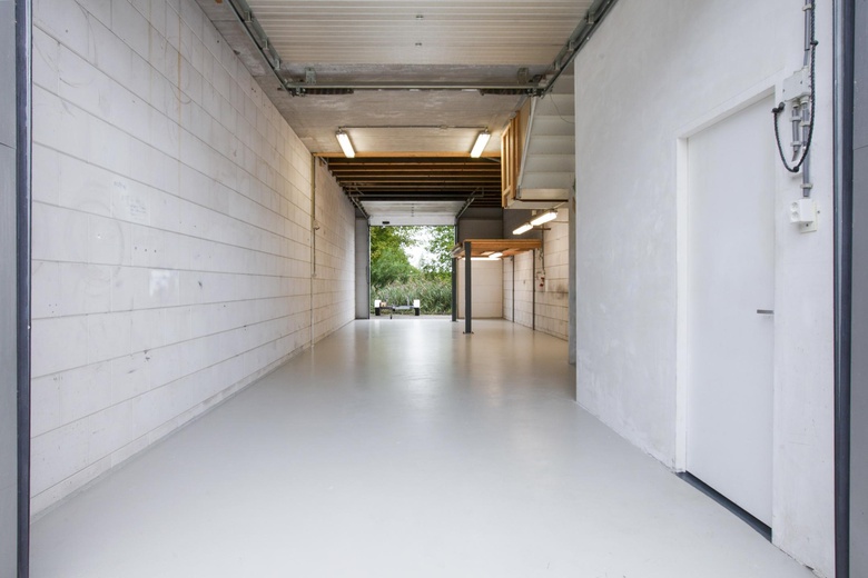 BedrijfsruimteaanLeeghwaterstraat 33 05<br/> inReeuwijk BedrijfsruimteaanLeeghwaterstraat 33 05<br/> inReeuwijk