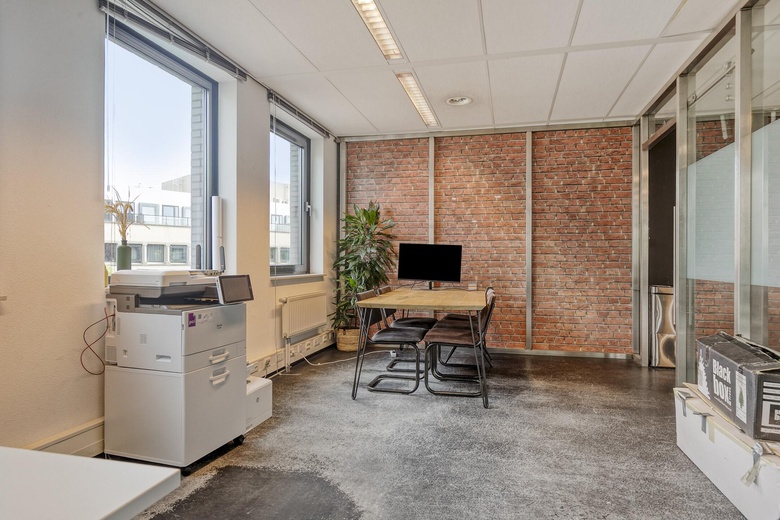 KantoorruimteaanVan Asch van Wijckstraat 2 - 4<br/> inAmersfoort KantoorruimteaanVan Asch van Wijckstraat 2 - 4<br/> inAmersfoort