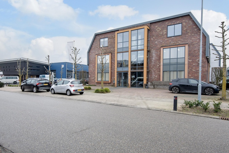 BedrijfsruimteaanTolboomweg 1<br/> inTerschuur