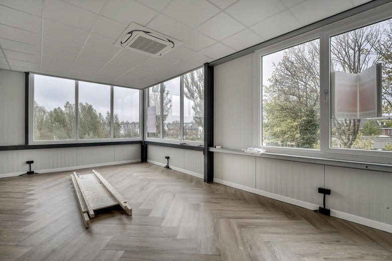 KantoorruimteaanFloris Versterlaan 60 B<br/> inLeiden