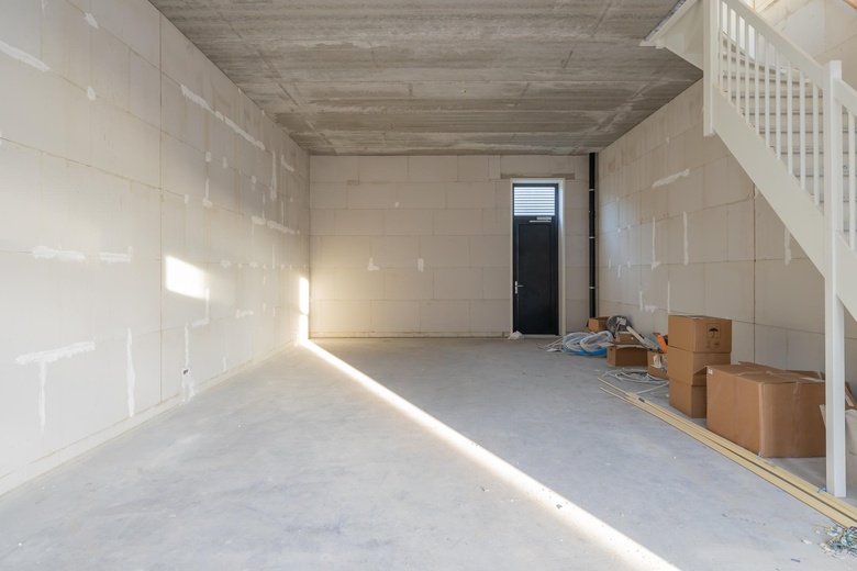 BedrijfsruimteaanCilinderweg 91 - 95<br/> inRoelofarendsveen