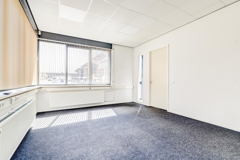 BedrijfsruimteaanWestbaan 275<br/> inMoordrecht BedrijfsruimteaanWestbaan 275<br/> inMoordrecht