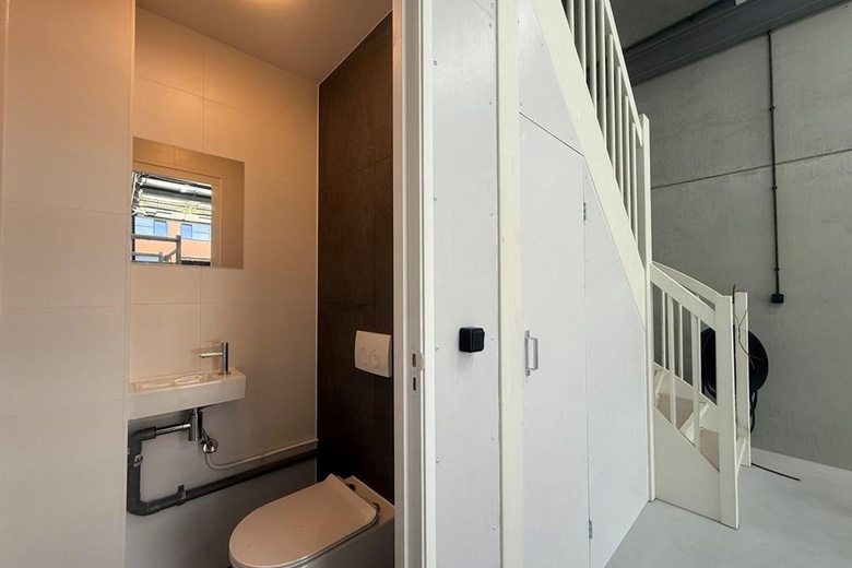 BedrijfsruimteaanAfmijnstraat 7<br/> inAmstelveen BedrijfsruimteaanAfmijnstraat 7<br/> inAmstelveen