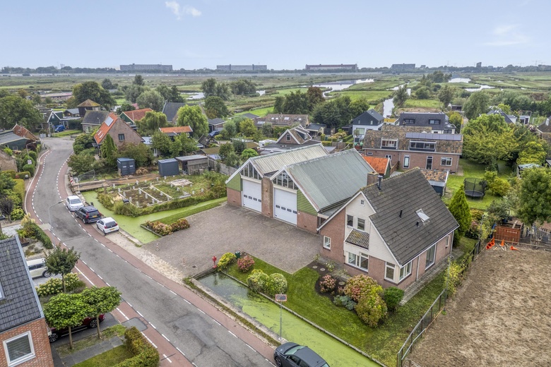 BedrijfsruimteaanDe Haal A - B<br/> inOostzaan