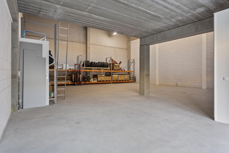 BedrijfsruimteaanRomeinenweg 47 N<br/> inOss BedrijfsruimteaanRomeinenweg 47 N<br/> inOss