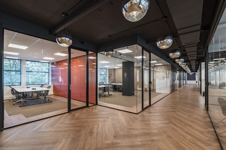 KantoorruimteaanCoolsingel 6<br/> inRotterdam KantoorruimteaanCoolsingel 6<br/> inRotterdam