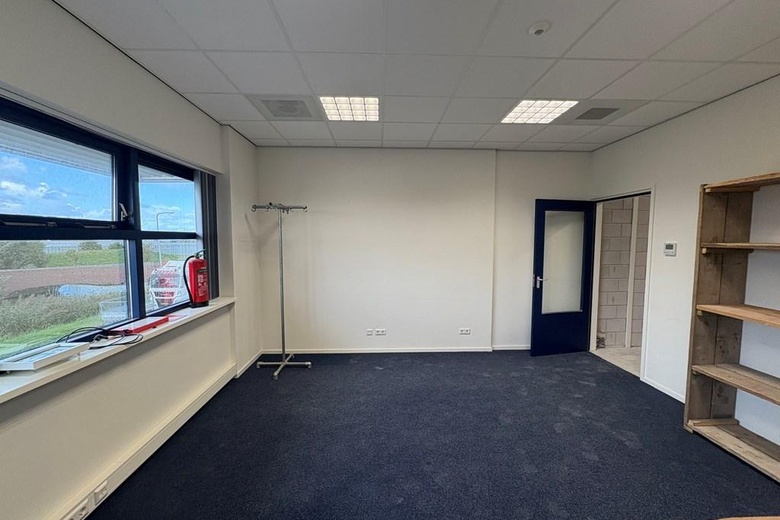 BedrijfsruimteaanVlotlaan 302<br/> inMonster BedrijfsruimteaanVlotlaan 302<br/> inMonster