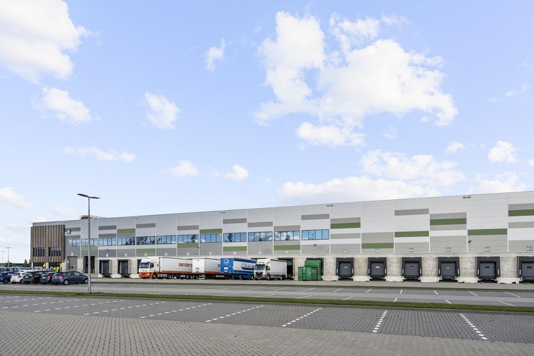 BedrijfsruimteaanRietgraaf 2 a<br/> inOosterhout