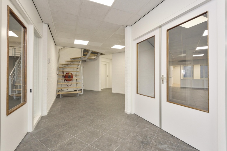 BedrijfsruimteaanProf. Asserweg 22<br/> inWaalwijk BedrijfsruimteaanProf. Asserweg 22<br/> inWaalwijk