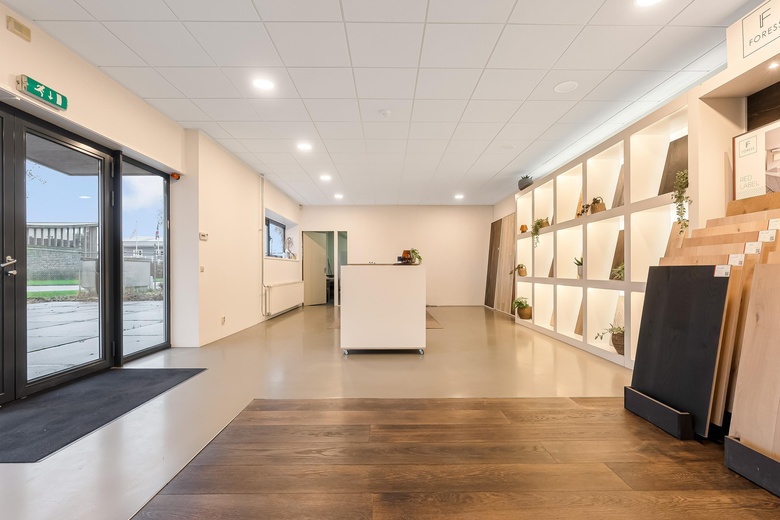 BedrijfsruimteaanBolderweg 44<br/> inLelystad BedrijfsruimteaanBolderweg 44<br/> inLelystad
